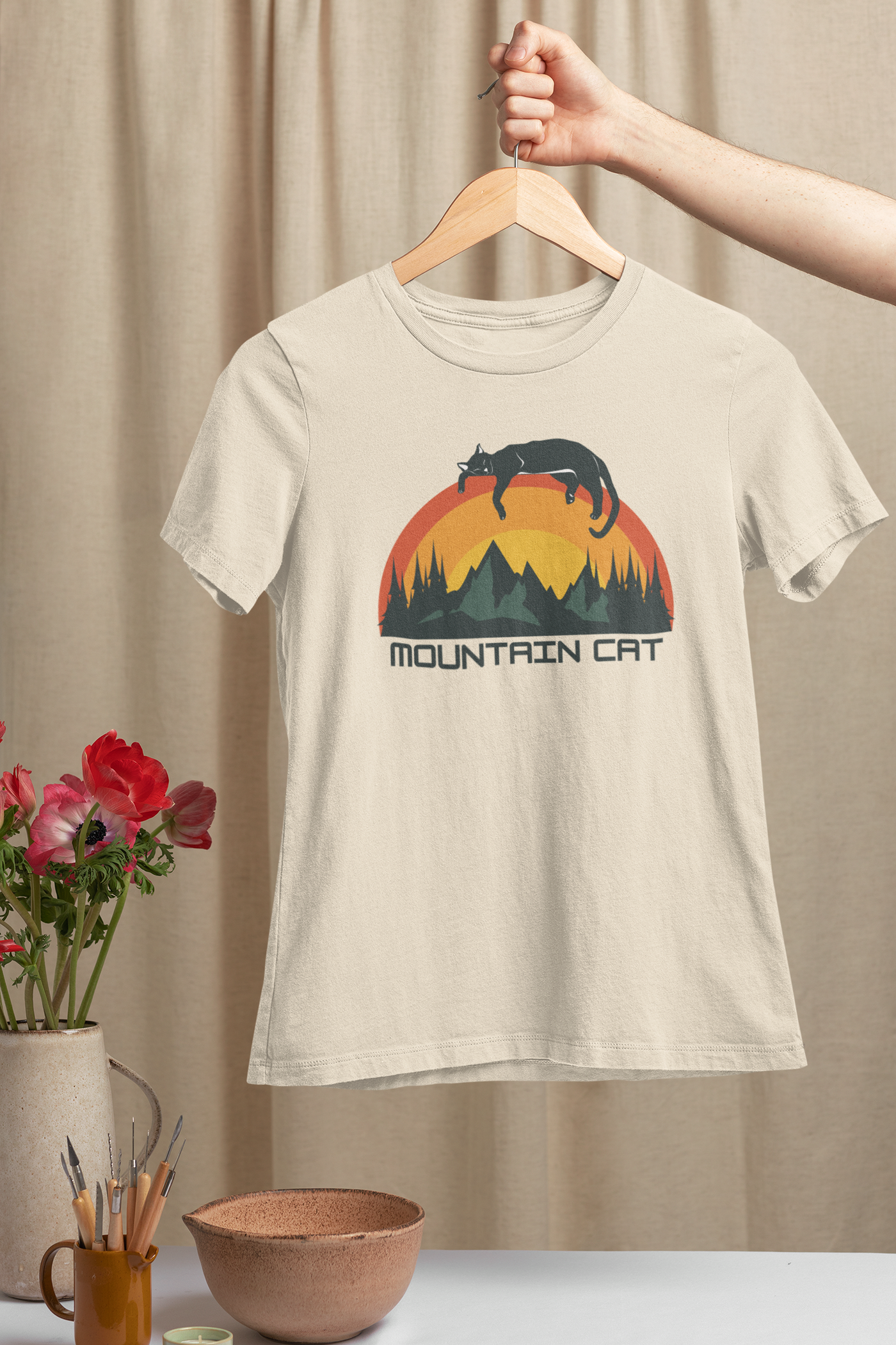 Mountain Cat - Hiking Outdoors - Graphic t-shirt