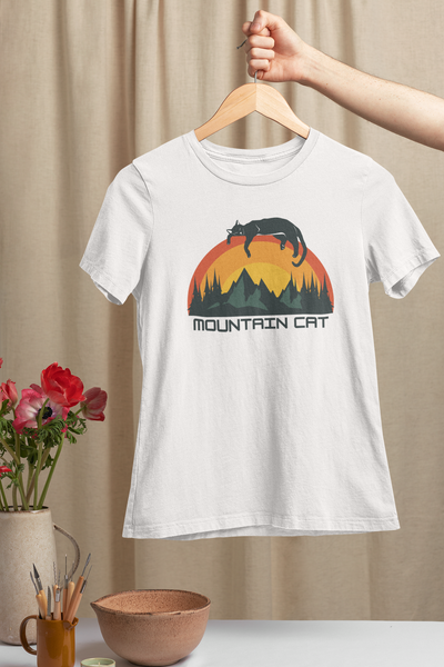 Mountain Cat - Hiking Outdoors - Graphic t-shirt