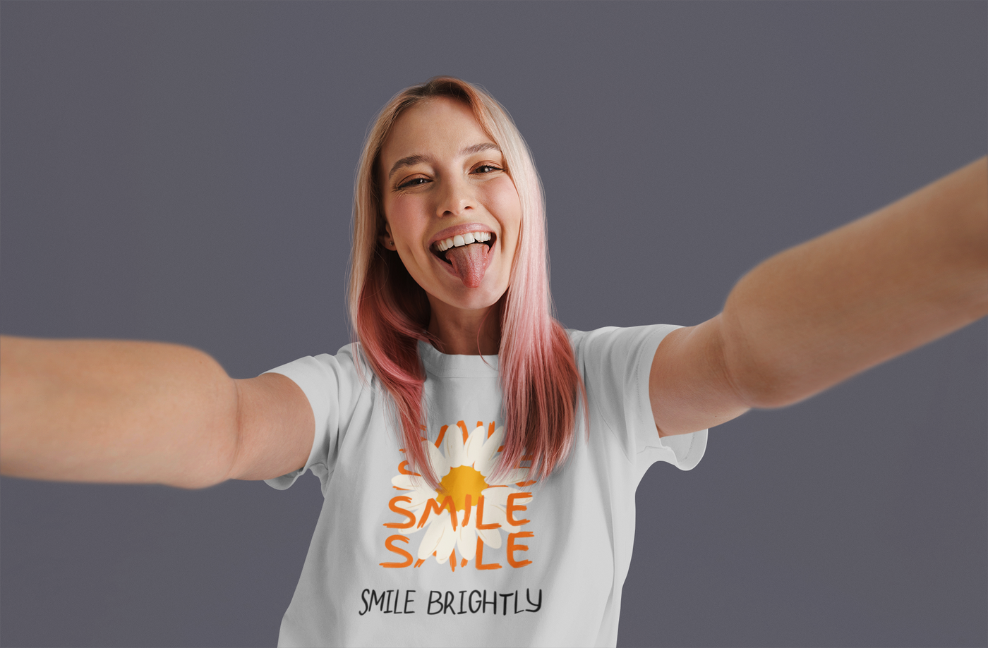 Smile Brightly - Daisy - Flower - Women's Graphic t-shirt